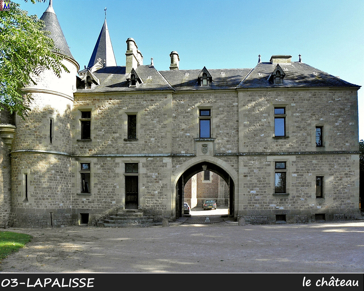03LAPALISSE_chateau_152.jpg