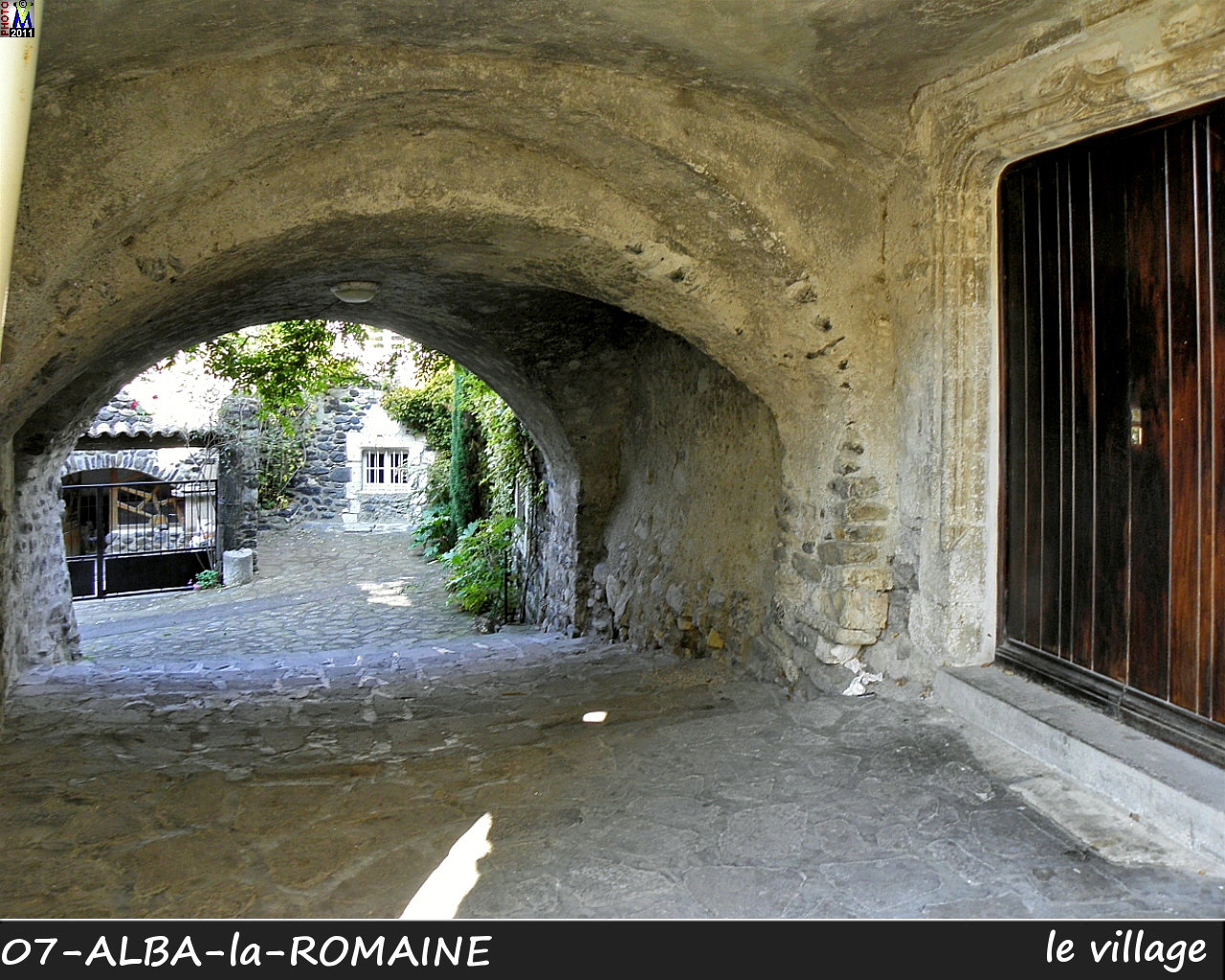 07ALBA-ROMAINE_village_142.jpg