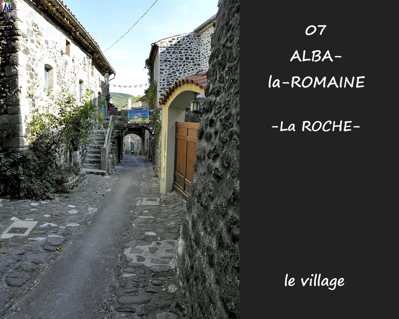 07ALBA-ROMAINEzROCHE_village_128.jpg