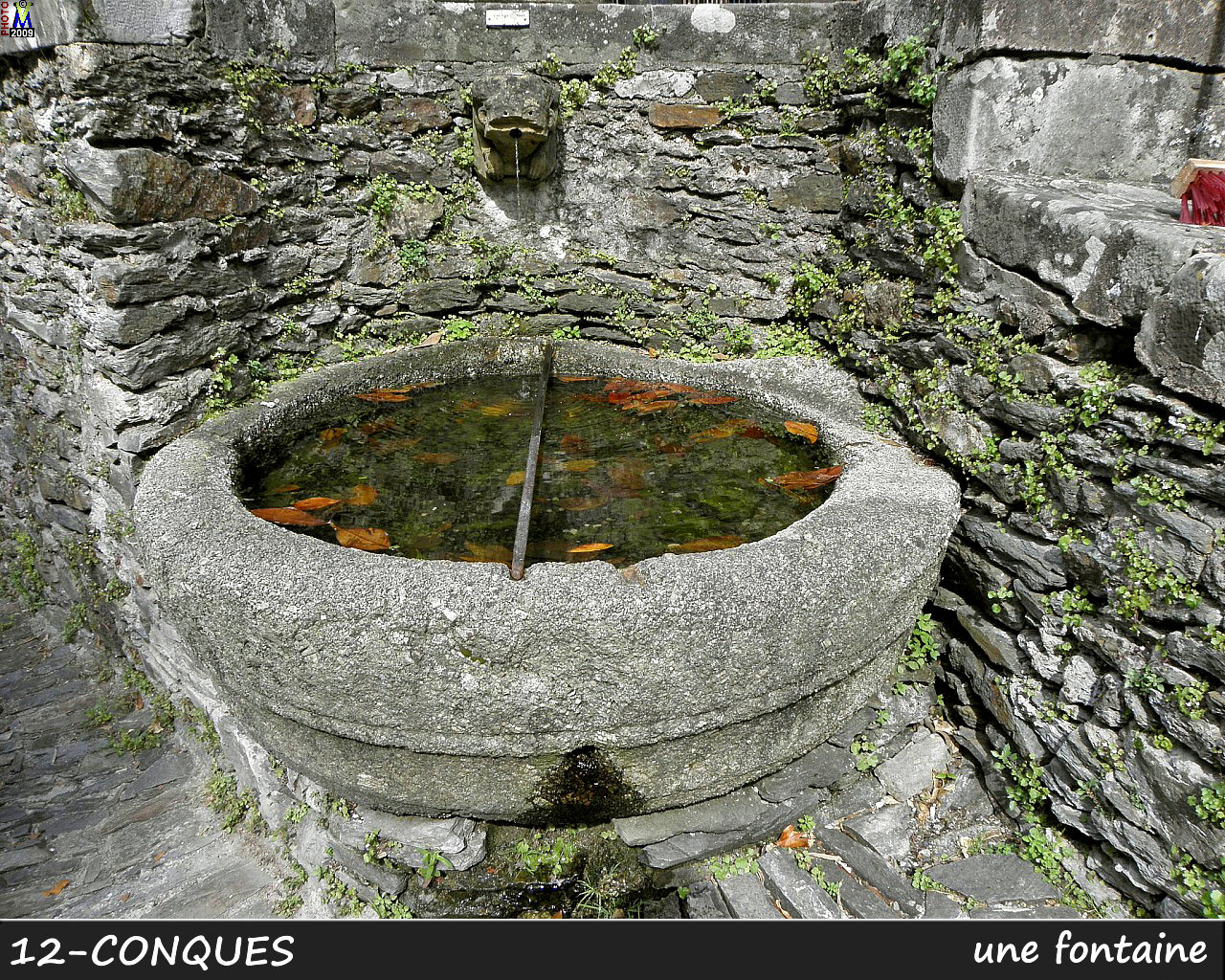 12CONQUES_fontaine_162.jpg