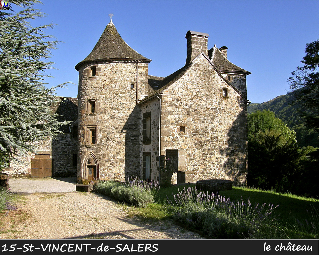 15StVINCENT-SALERS_chateau_100.jpg