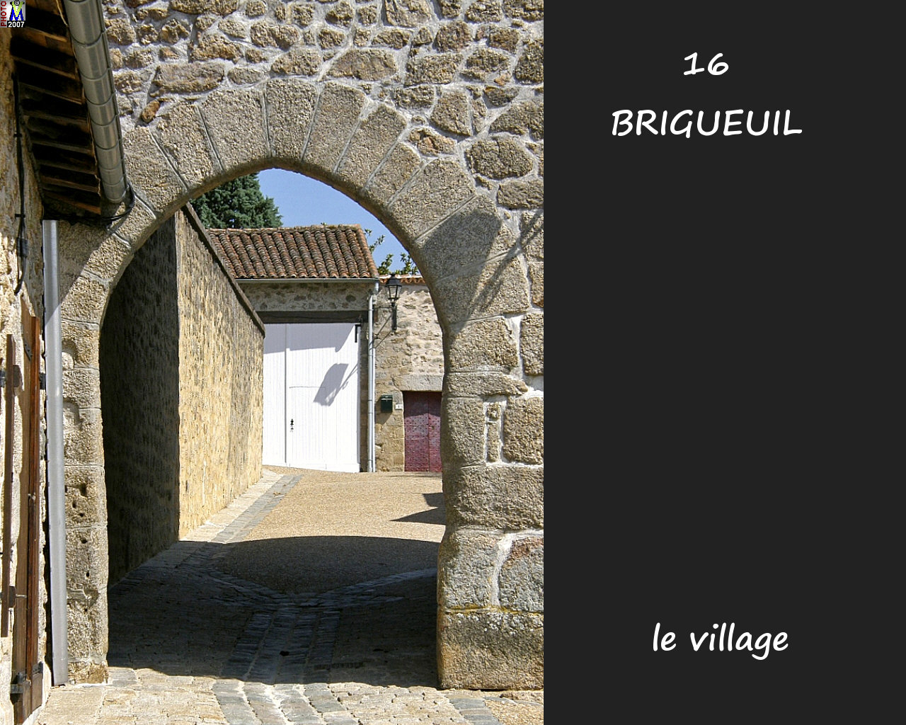16BRIGUEUIL_village_112.jpg