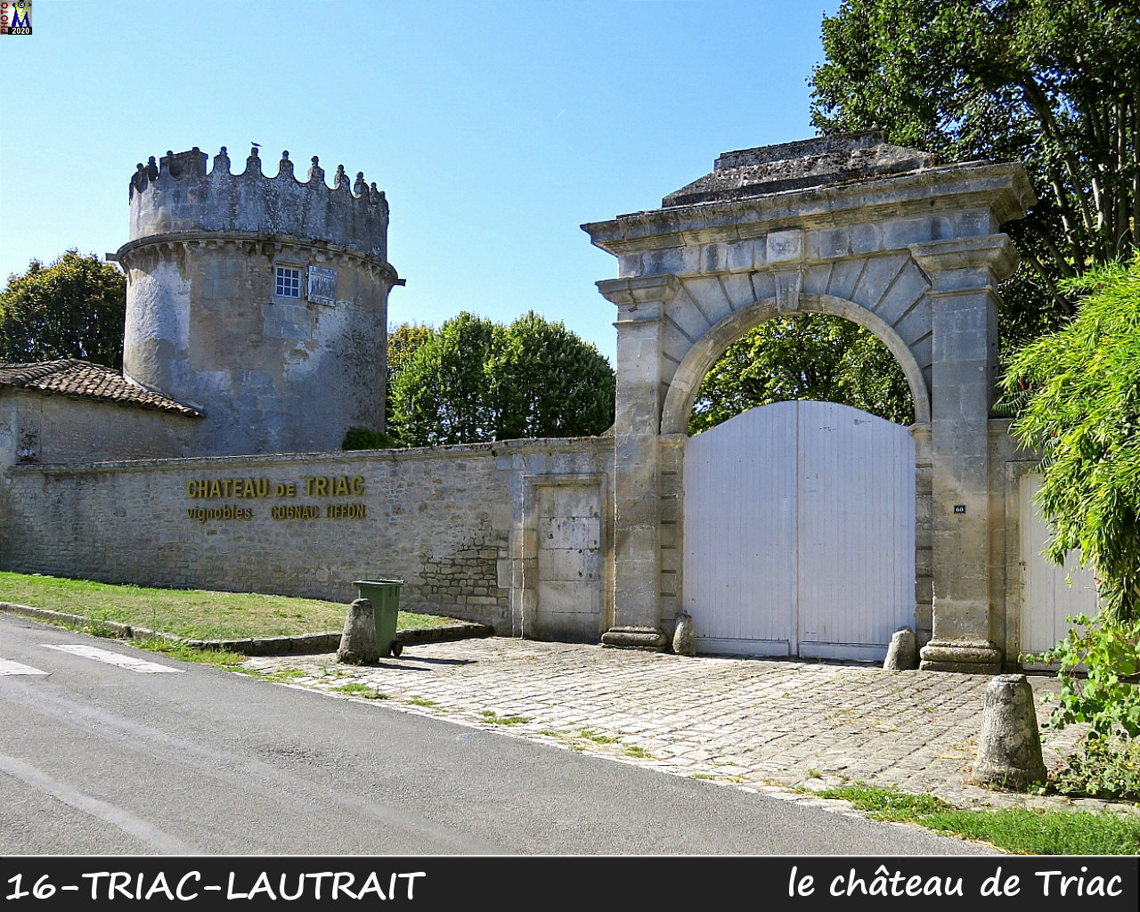 16TRIAC-LAUTRAIT_chateau_100.jpg