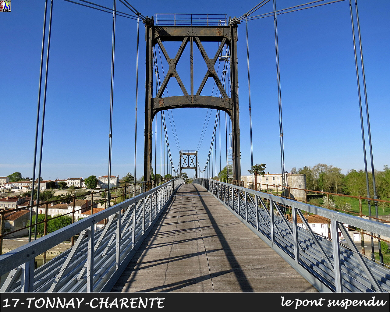 17TONNAY-CHARENTE-pont_110.jpg