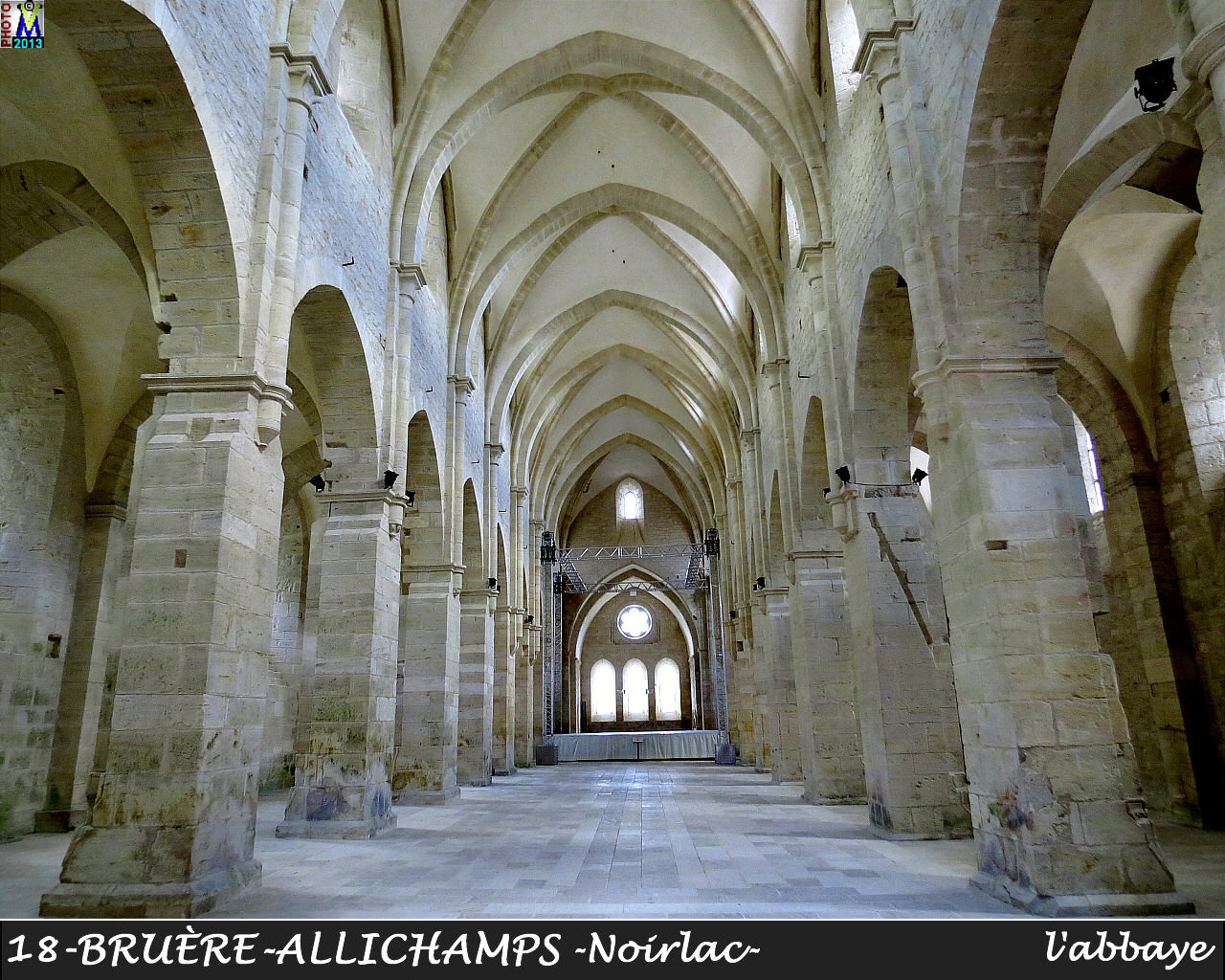 18BRUERE-ALLICHAMPSzNOIRLAC_abbaye_250.jpg