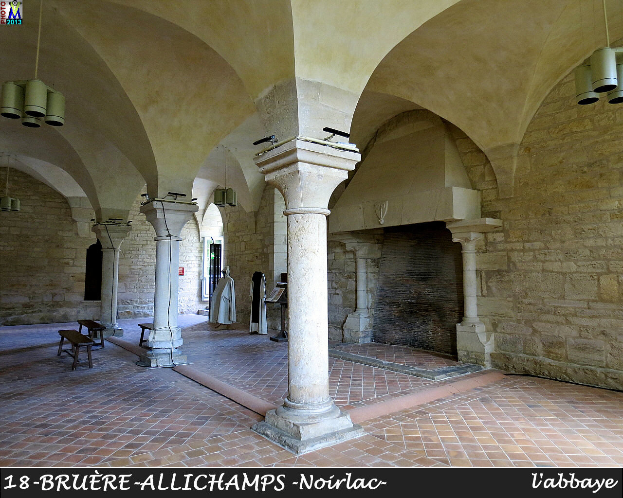 18BRUERE-ALLICHAMPSzNOIRLAC_abbaye_294.jpg