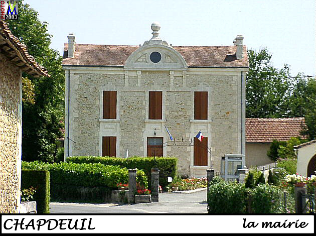 24CHAPDEUIL_mairie_100.jpg