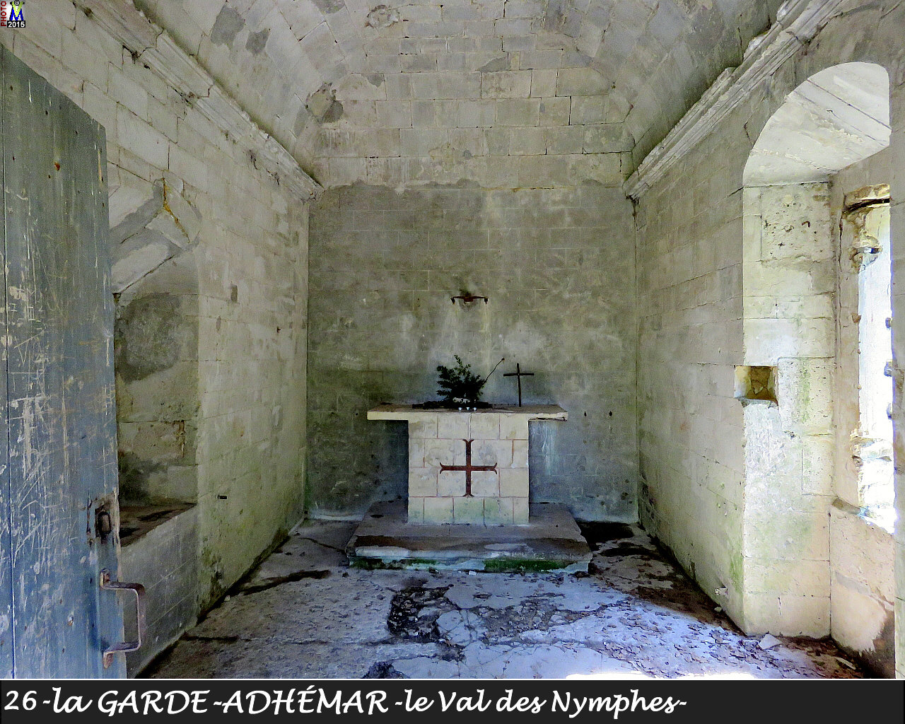 26GARDE-ADHEMARzVAL-NYMPHES_chapelle_304.jpg