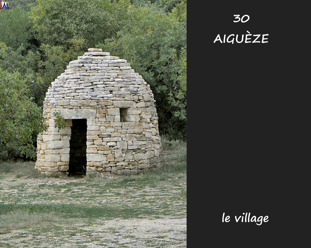 30AIGUEZE_village_180.jpg