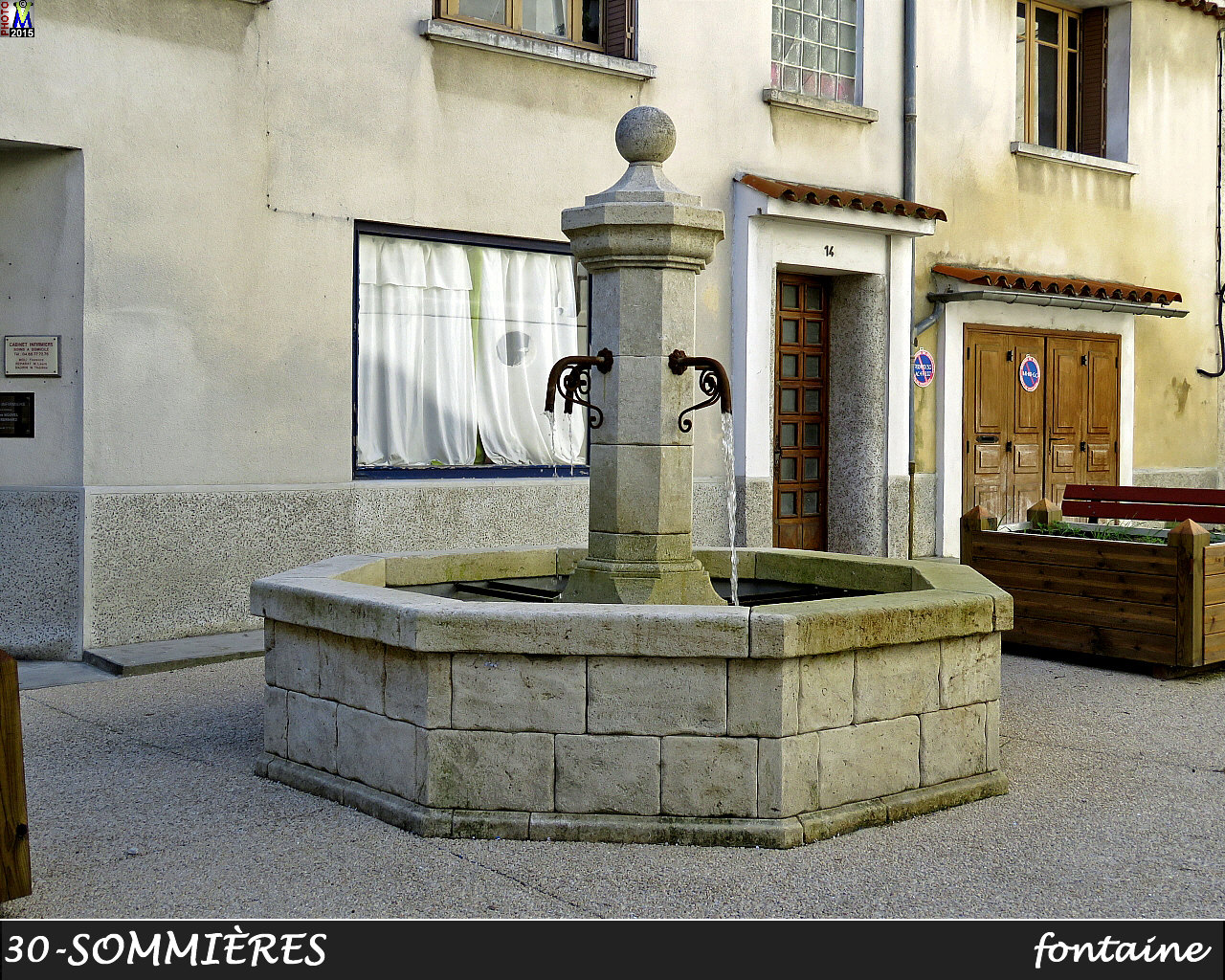30SOMMIERES_fontaine_100.jpg