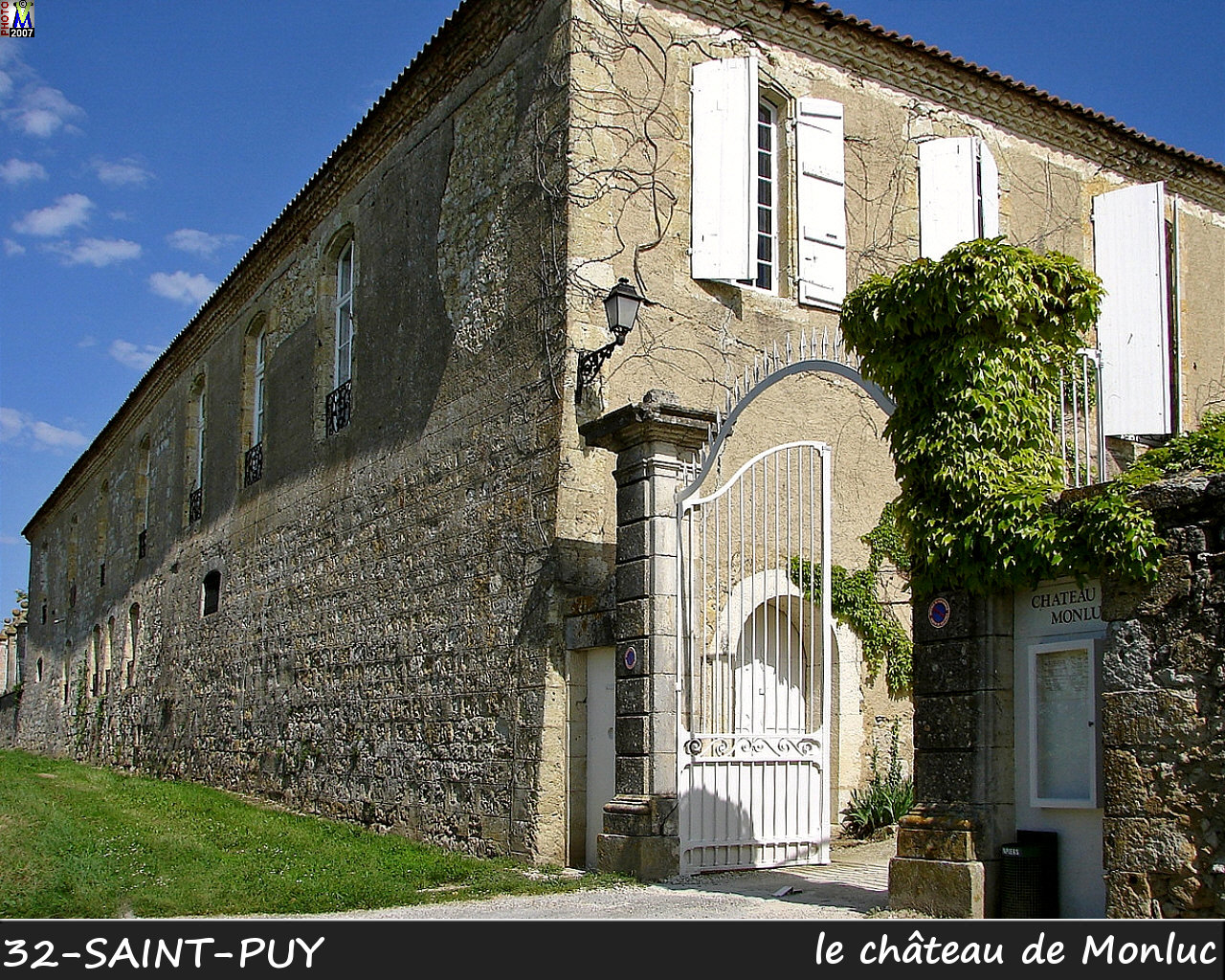 32St-PUY_chateau_104.jpg