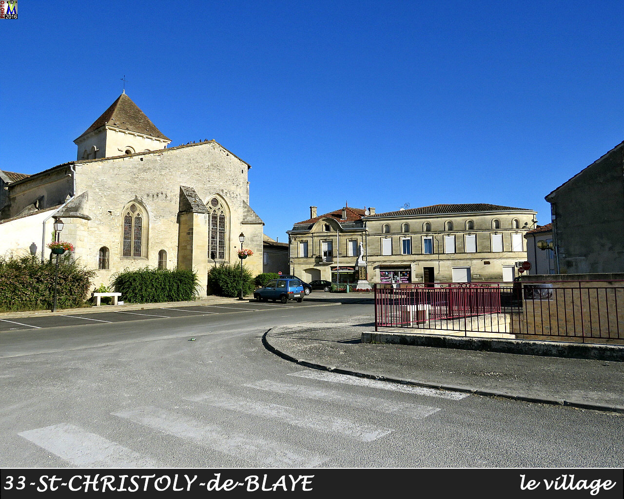 33StCHRISTOLY-BLAYE_village_100.jpg