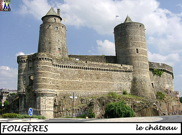 35FOUGERES_chateau_180.jpg