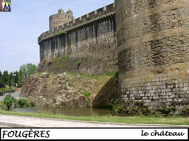 35FOUGERES_chateau_220.jpg