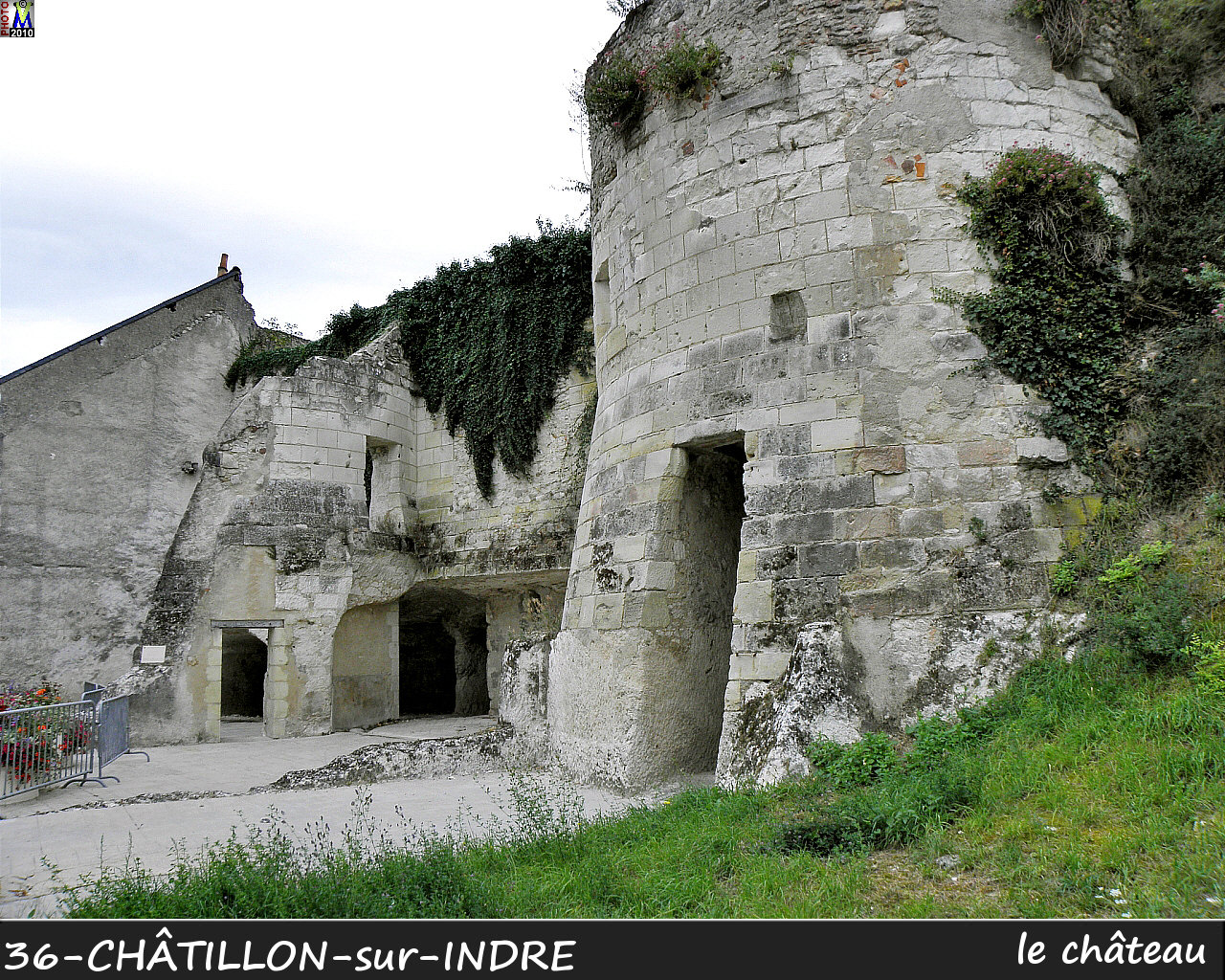 36CHATILLON-INDRE_chateau_102.jpg