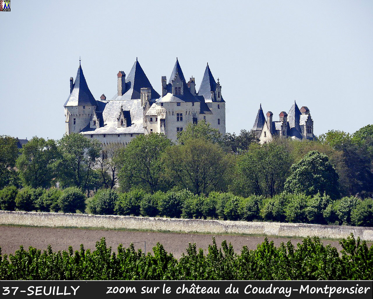 37SEUILLY_chateau_1012.jpg