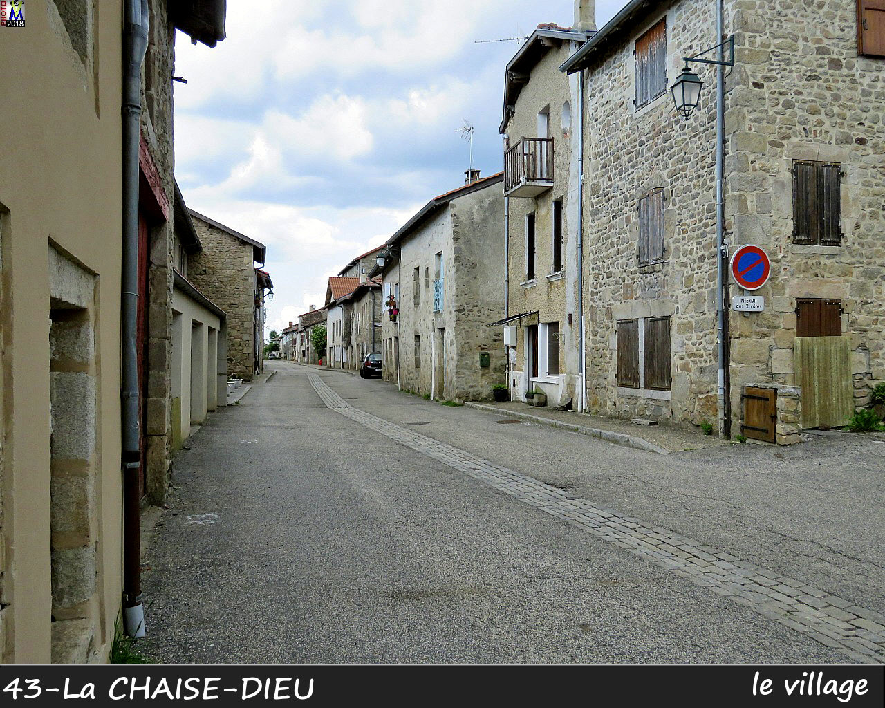 43CHAISE-DIEU_village_112.jpg