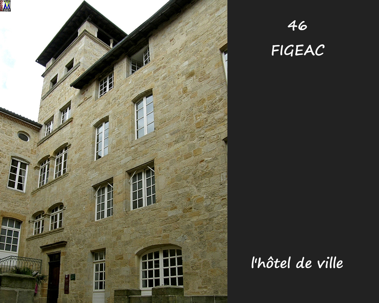 46FIGEAC_mairie_100.jpg