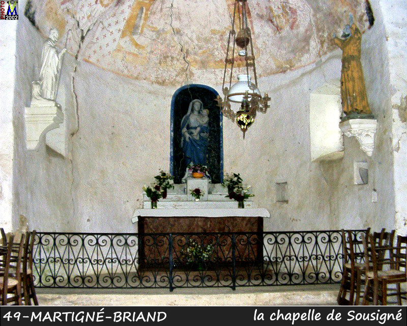 49MARTIGNE-BRIAND-SOUS_chapelle_200.jpg