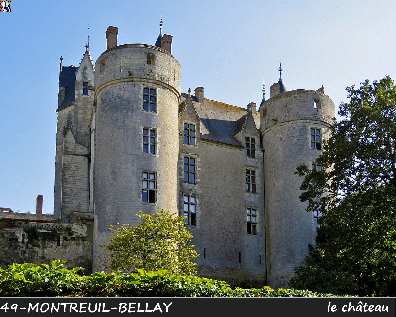 49MONTREUIL-BELLAY_chateau_1026.jpg