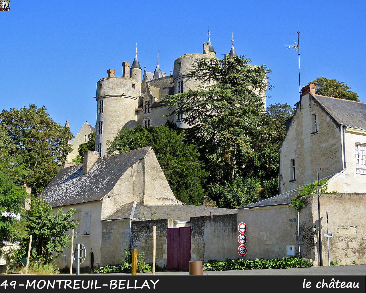 49MONTREUIL-BELLAY_chateau_1048.jpg