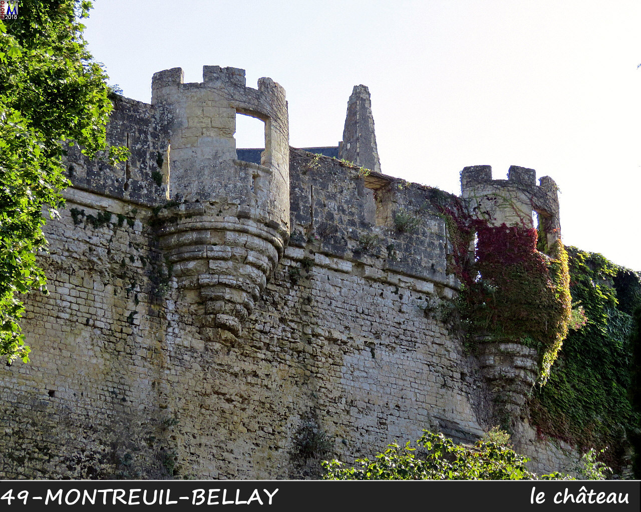 49MONTREUIL-BELLAY_chateau_1064.jpg