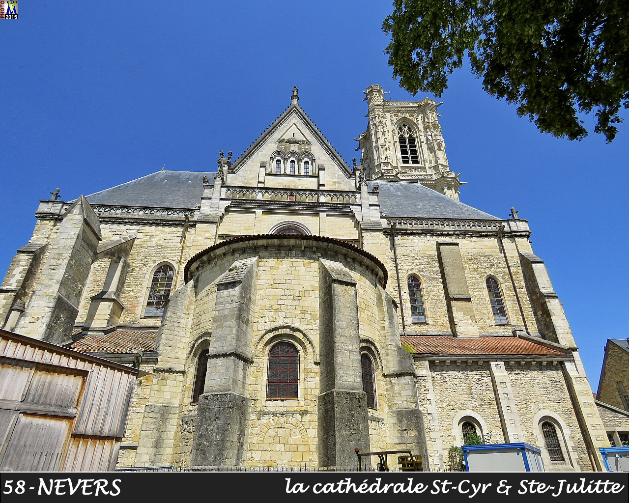 58NEVERS-cathedrale_102.jpg