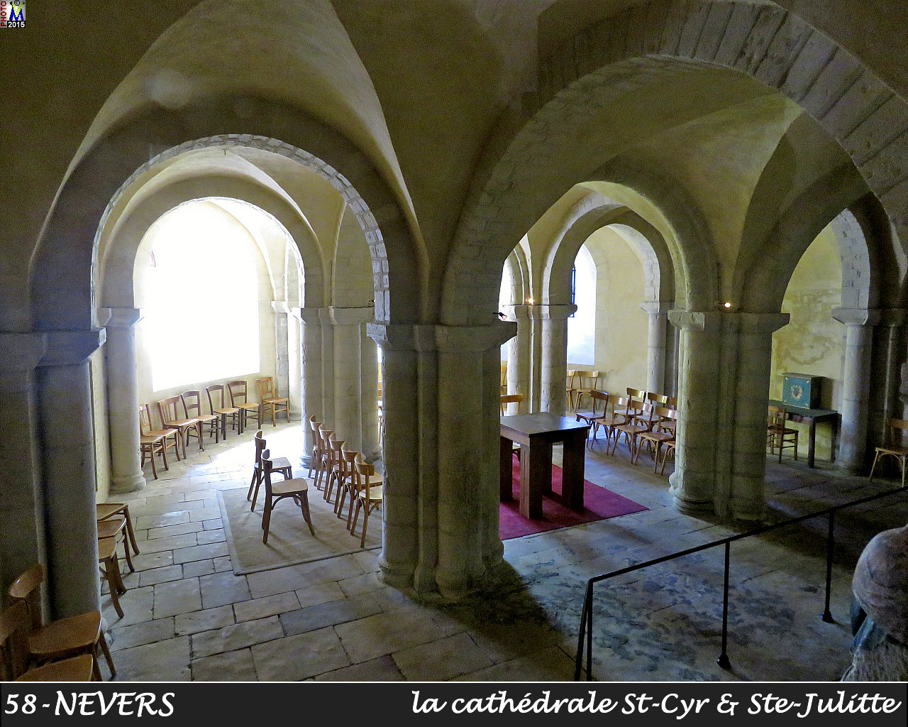 58NEVERS-cathedrale_300.jpg