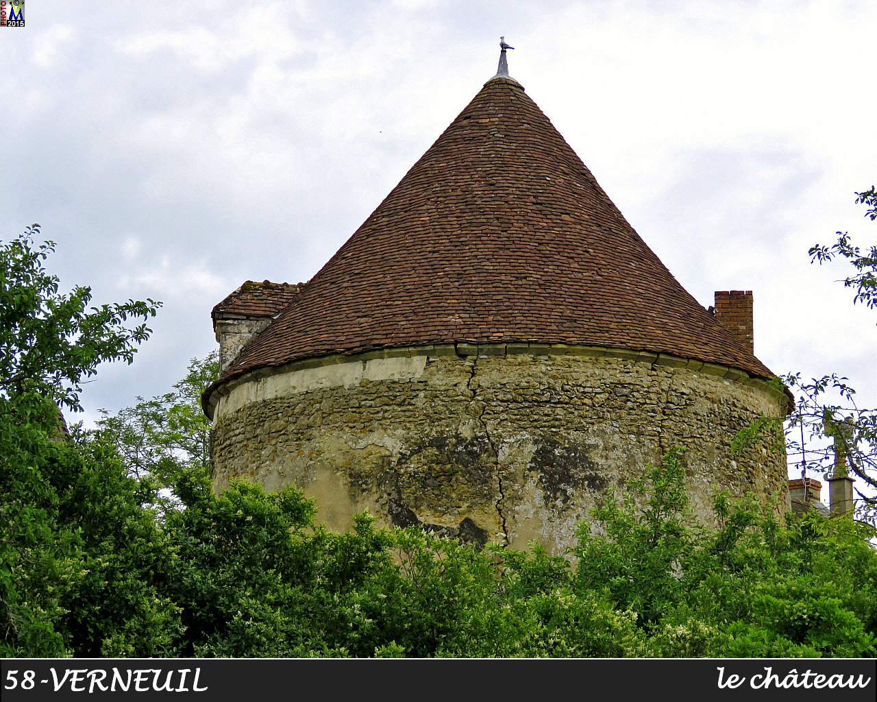 58VERNEUIL_chateau_104.jpg
