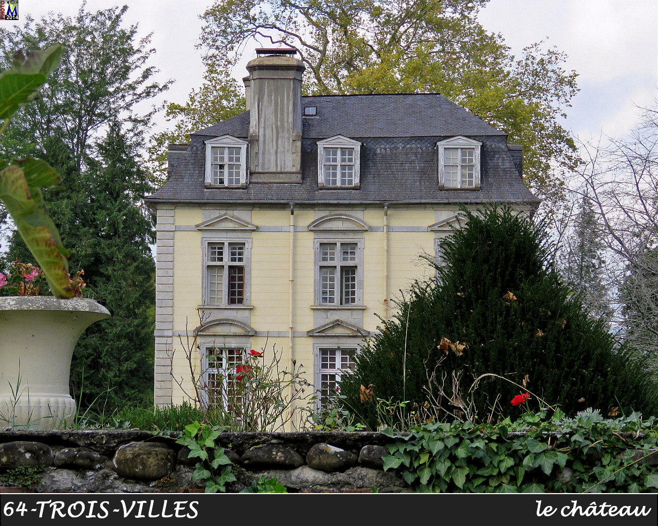 64TROIS-VILLE_chateau_100.jpg