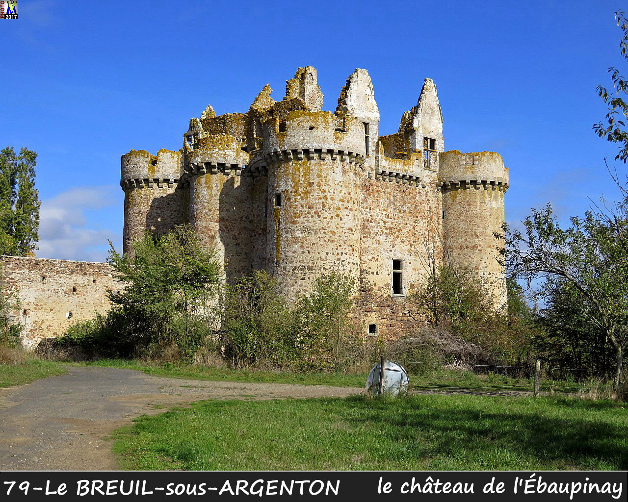 79BREUIL-ARGENTON_chateau_1000.jpg