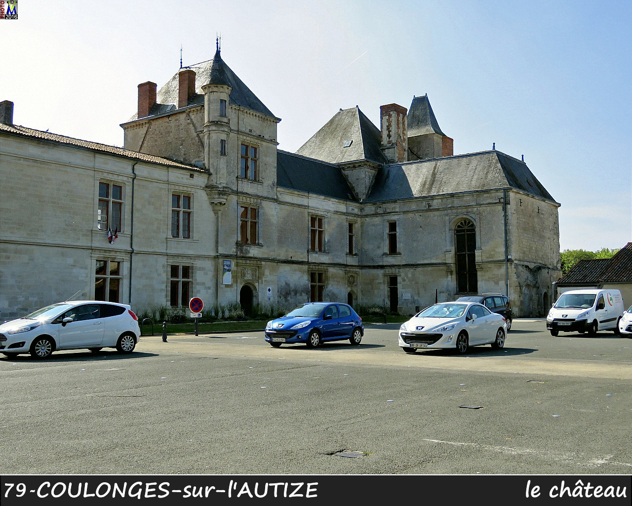 79COULONGES-AUTIZE_chateau_1000.jpg