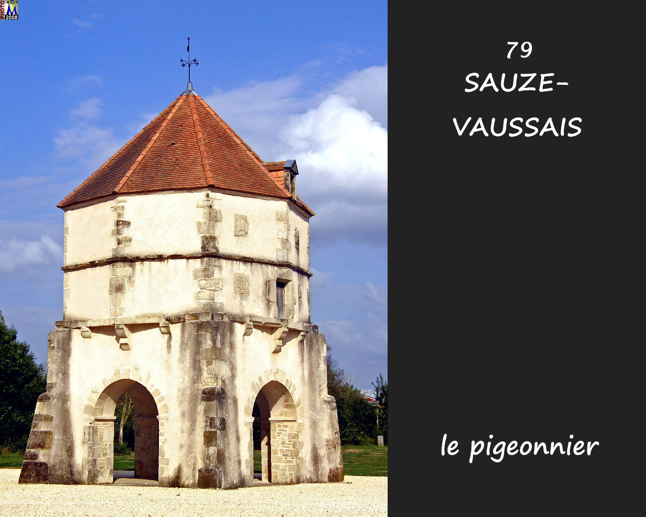 79SAUZE-VAUSSAIS_pigeonnier_100.jpg