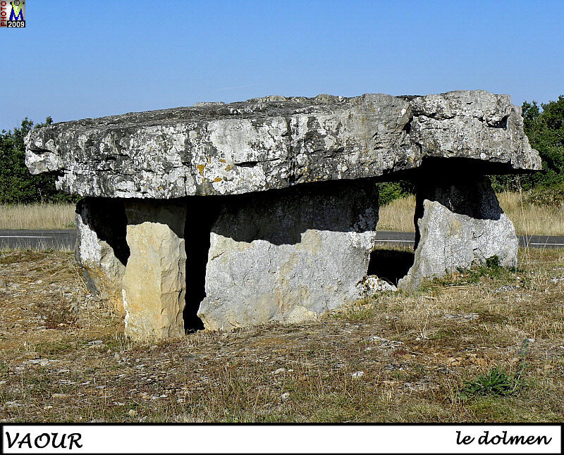 81VAOUR_dolmen_100.jpg