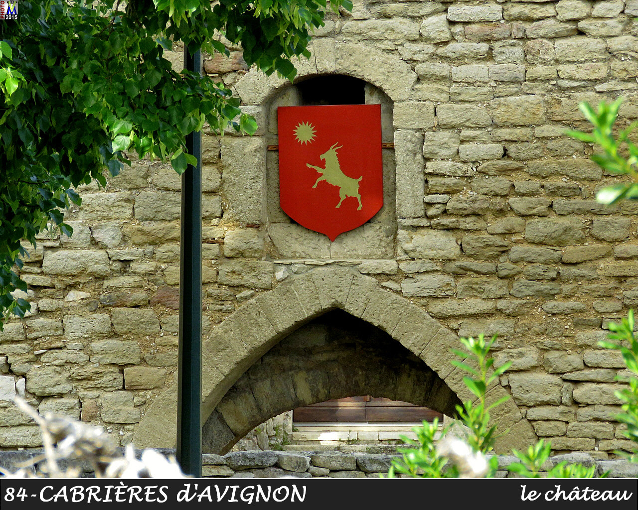 84CABRIERES-AVIGNON_chateau_118.jpg