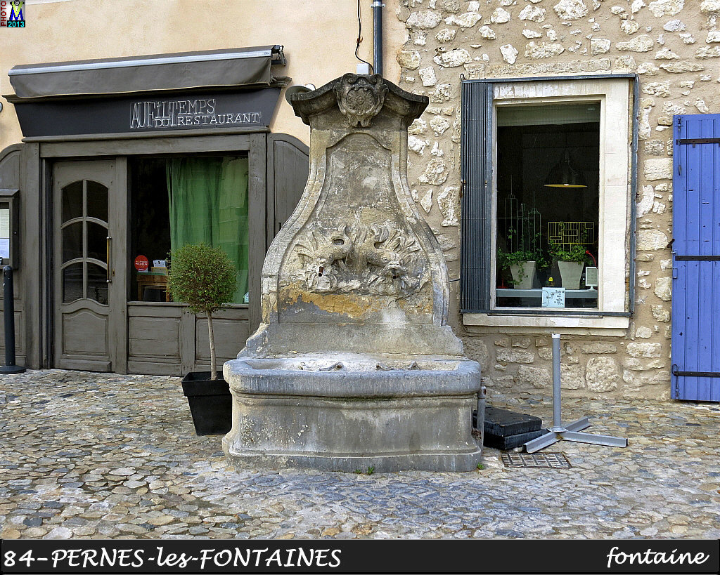 84PERNES-FONTAINES_fontaine_104.jpg