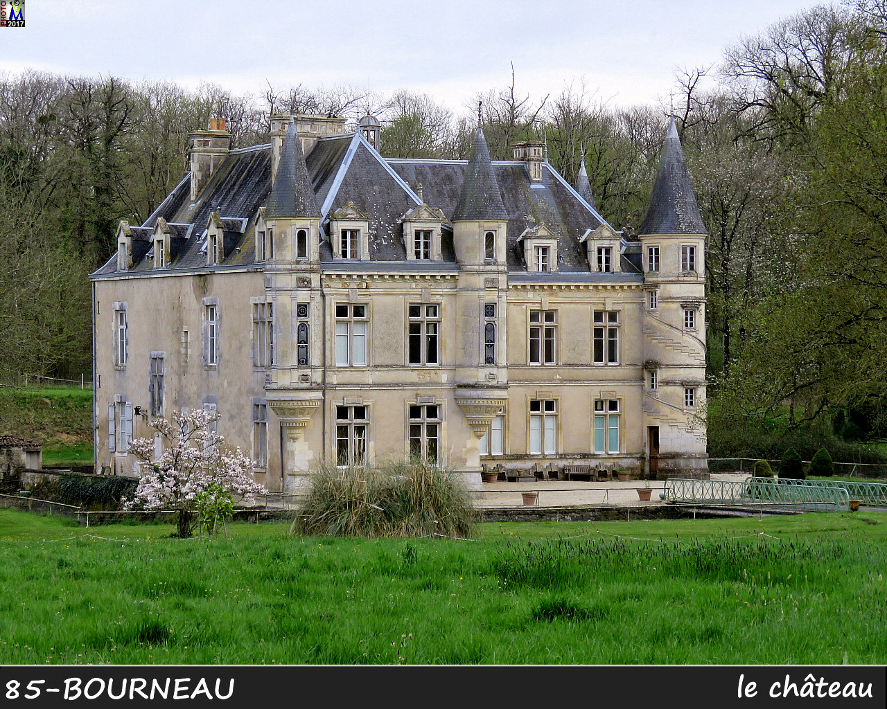 85BOURNEAU_chateau_1004.jpg