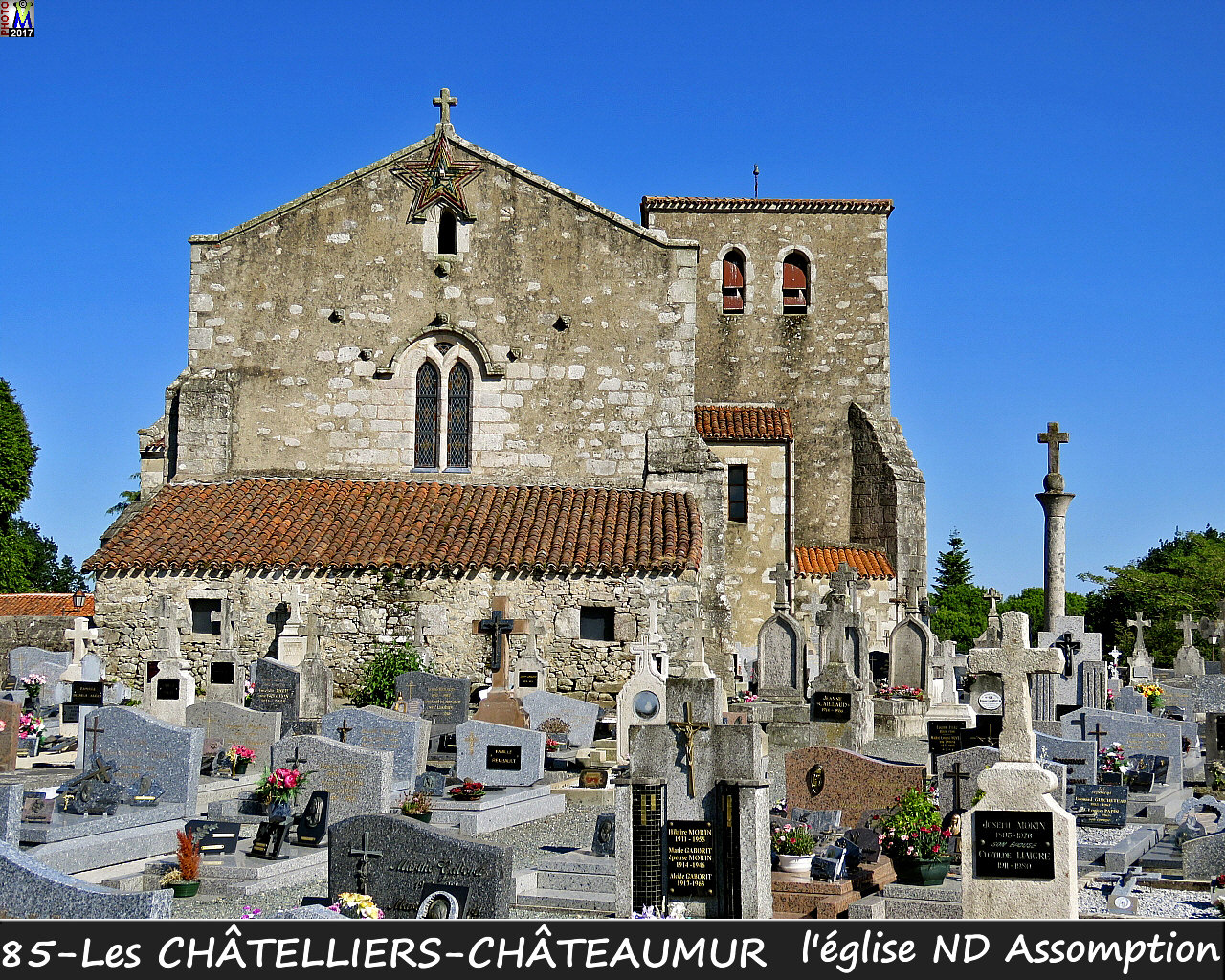85CHATELLIERS-CHATEAUMUR_eglise_1004.jpg