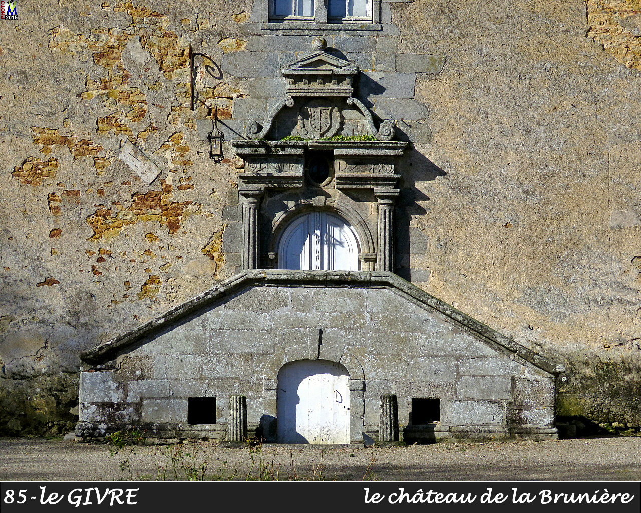 85GIVRE-chateau_104.jpg