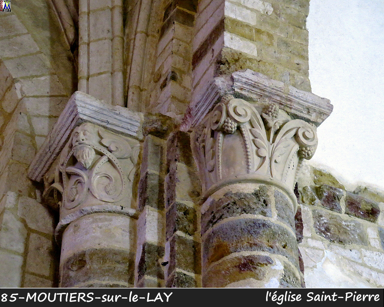 85MOUTIERS-LAY_eglise_1242.jpg