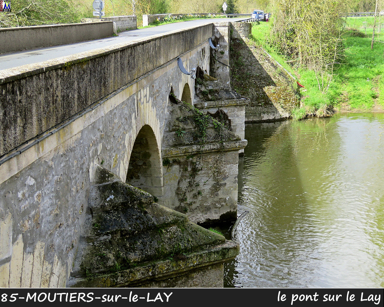 85MOUTIERS-LAY_pont_1000.jpg