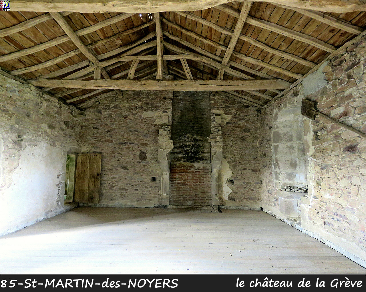 85StMARTIN-NOYERS_chateau_1116.jpg
