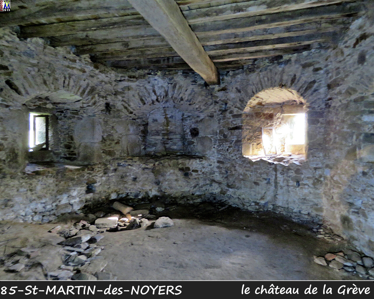 85StMARTIN-NOYERS_chateau_1132.jpg