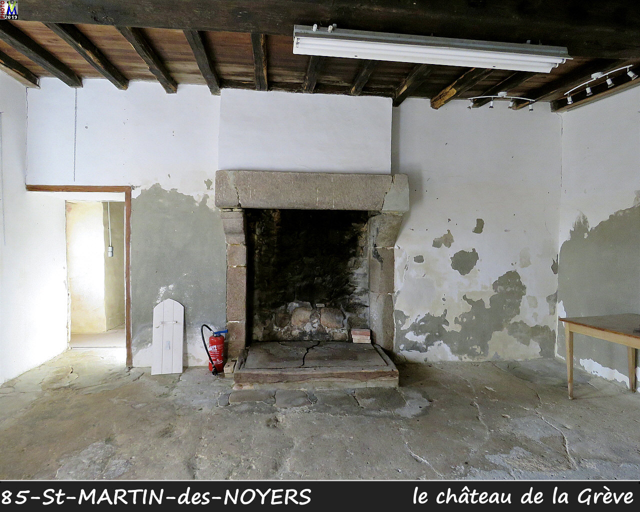 85StMARTIN-NOYERS_chateau_1250.jpg
