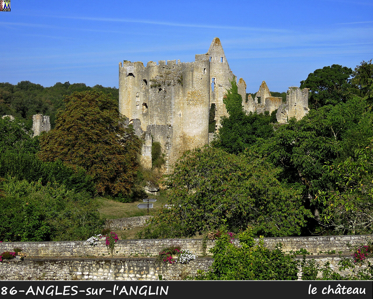86ANGLES-S-ANGLIN_chateau_1016.jpg