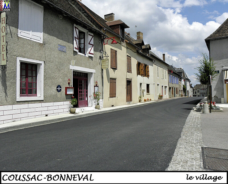 87COUSSAC-BONNEVAL_village_100.jpg