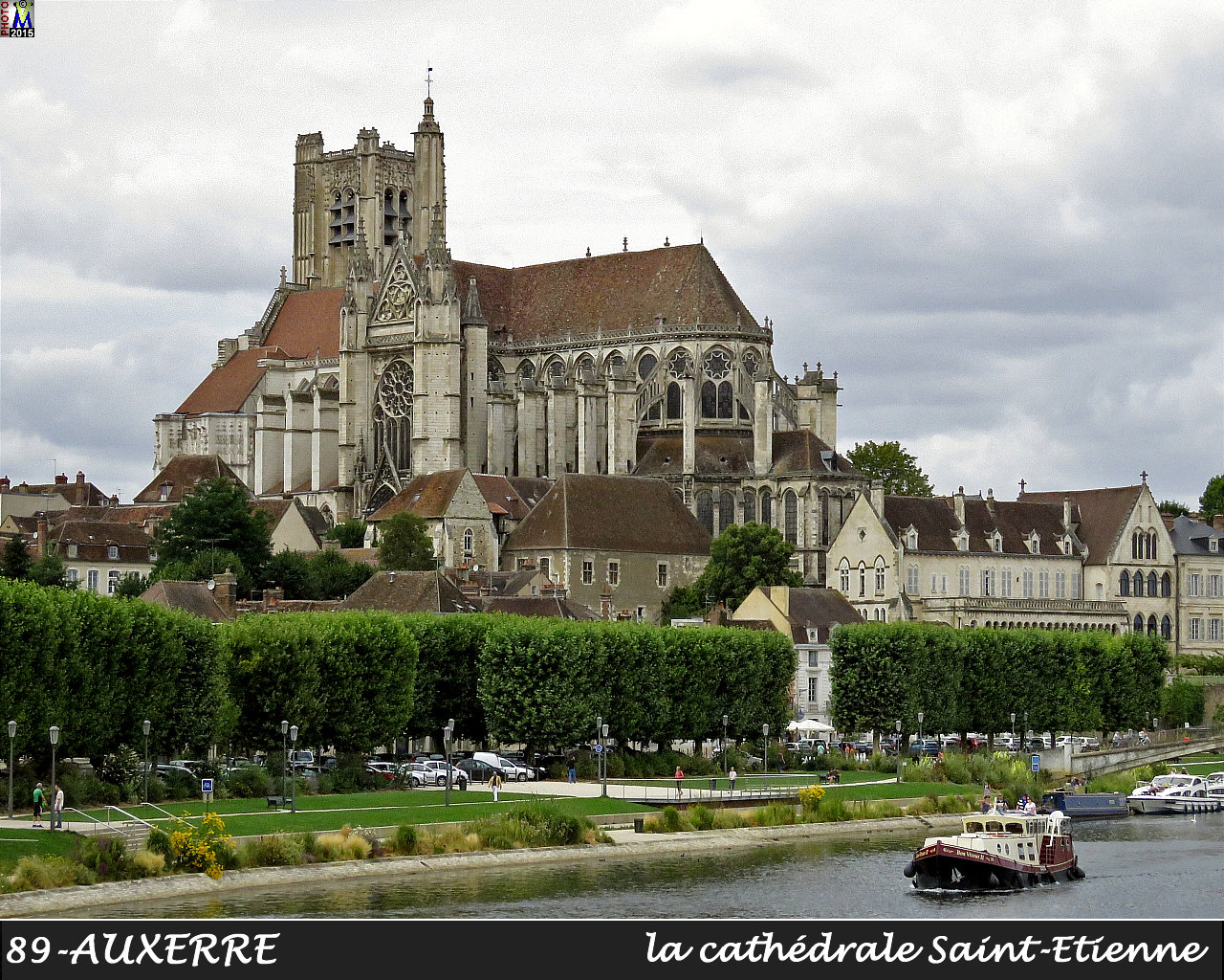 89AUXERRE_cathedrale_102.jpg